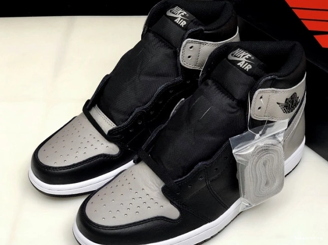 Jordan High Retro 1 Black OG Shadow Grey 555088-013 Air 0519